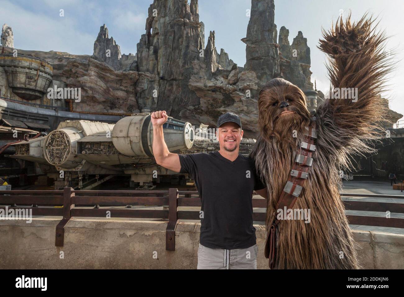 HANDOUT - Matt Damon encounters Chewbacca at the new Star Wars: Galaxy's  Edge at Disneyland Park in Anaheim, Los Angeles, CA, USA, on August 5,  2019. Damon who was vacationing with family,