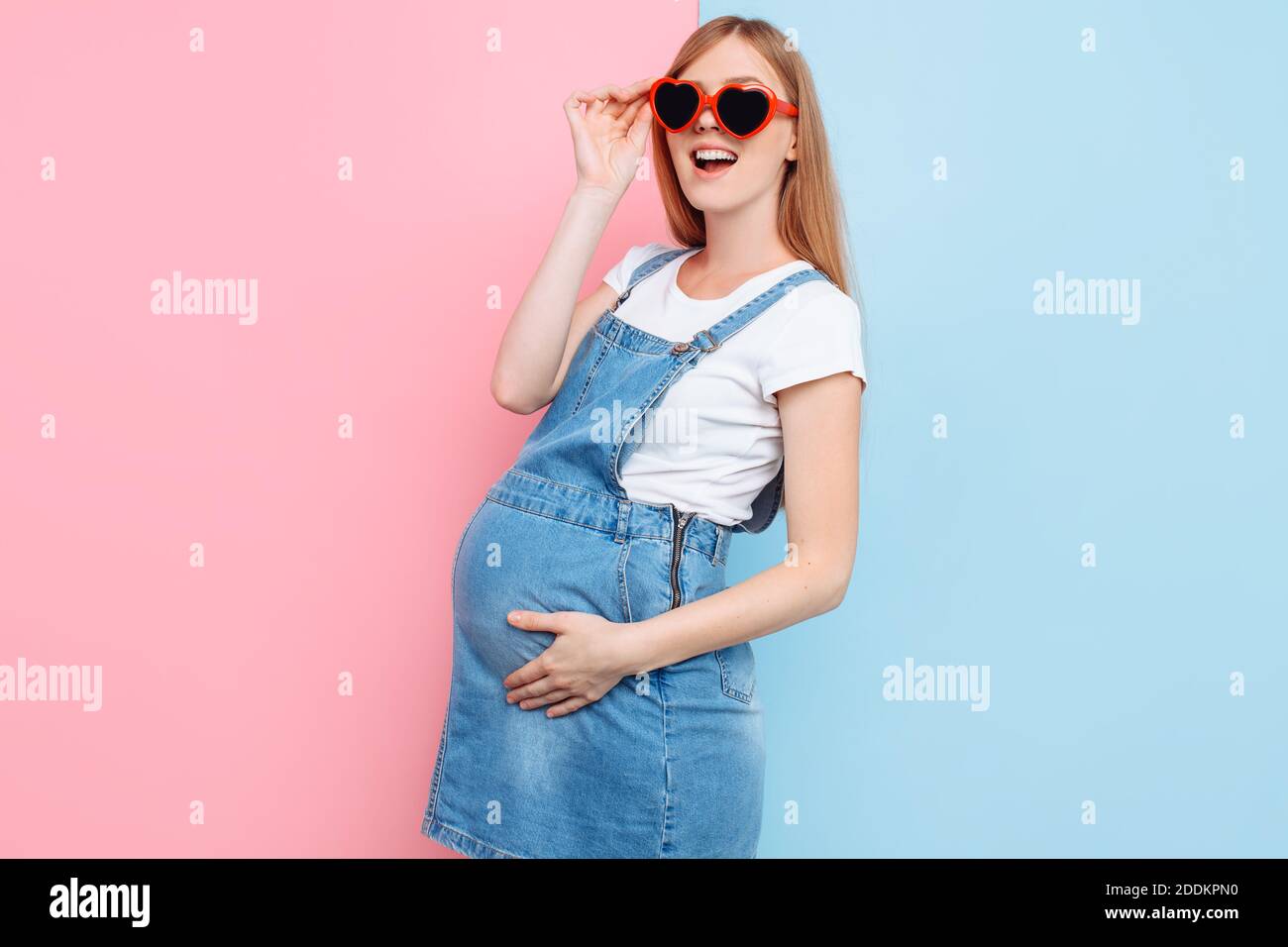 pregnant woman wearing overalls
