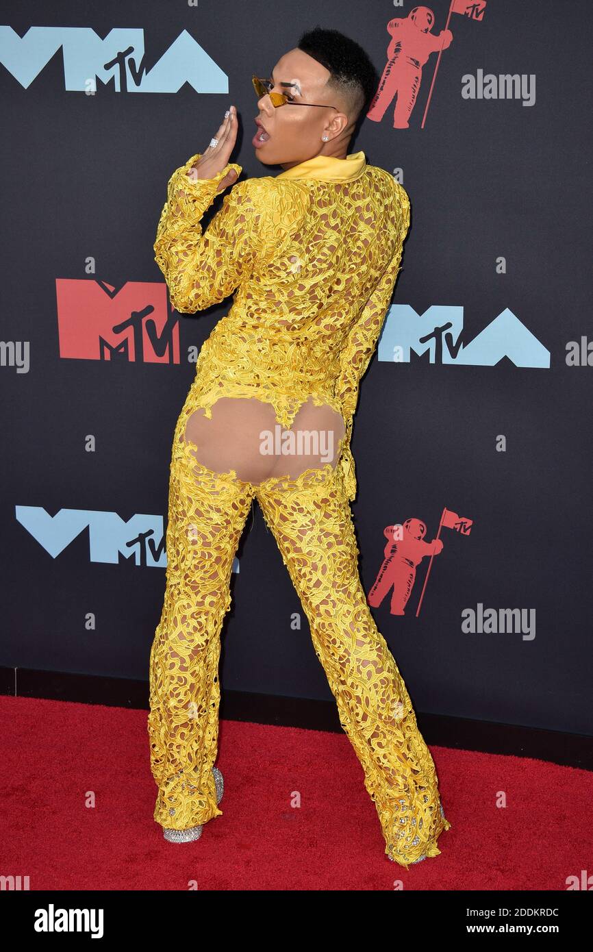 Bobby Lytes attends the 2019 MTV Video Music Awards at Prudential