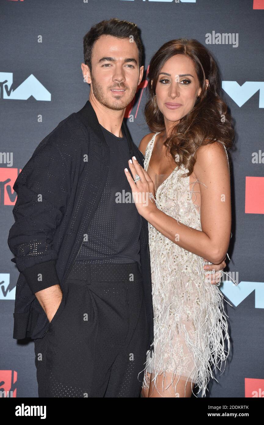 Who Is Danielle Jonas? - Kevin Jonas's Wife Is a NJ-Based Jewelry