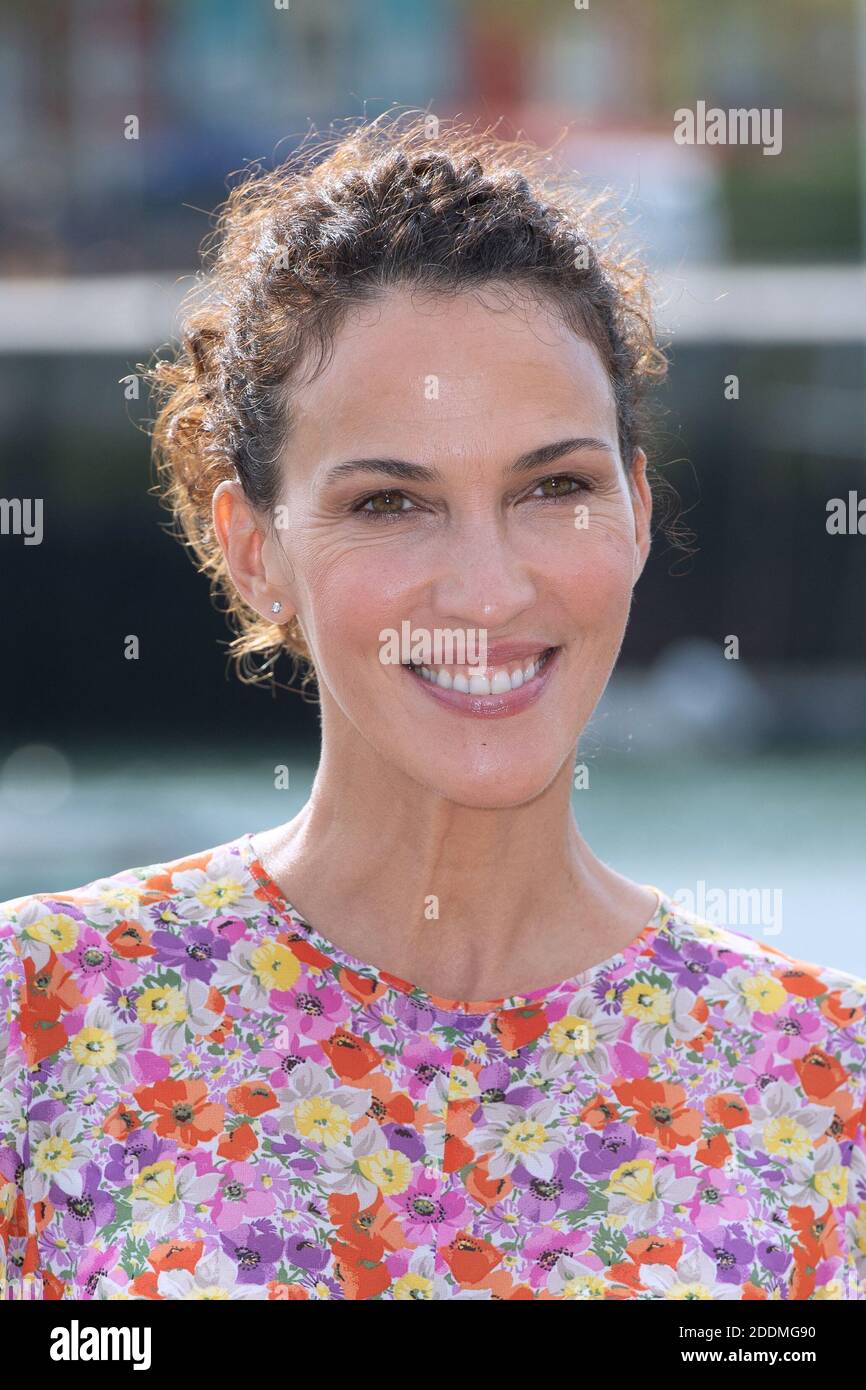 Linda Hardy attending a Photocall as part of the 21st Festival of TV Fiction at La Rochelle