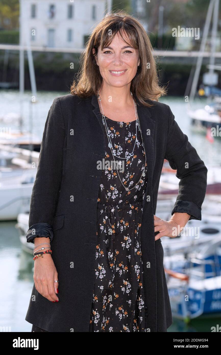 Fiona dolman hires stock photography and images Alamy