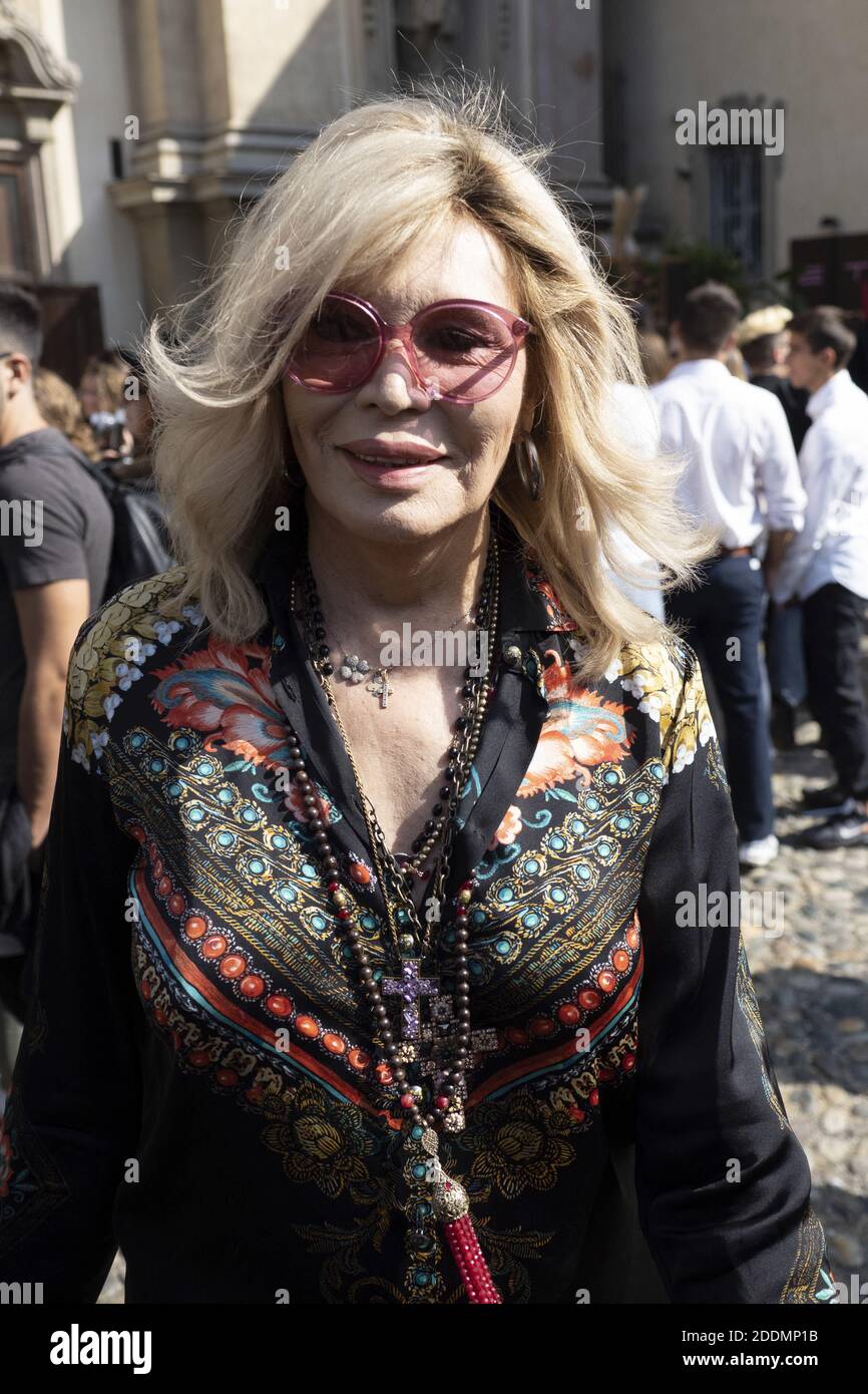 Amanda Lear attends Etro fashion show during Milan Fashion Week on ...