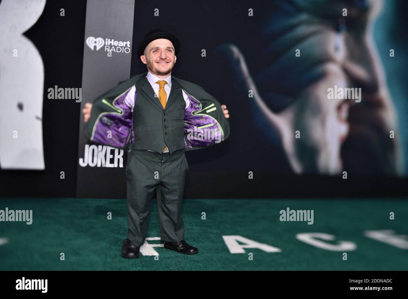 Leigh Gill attends the premiere of Warner Bros Pictures "Joker" on