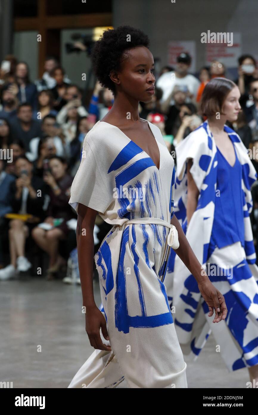 Issey Miyake Fall 2019 Ready-to-Wear Collection