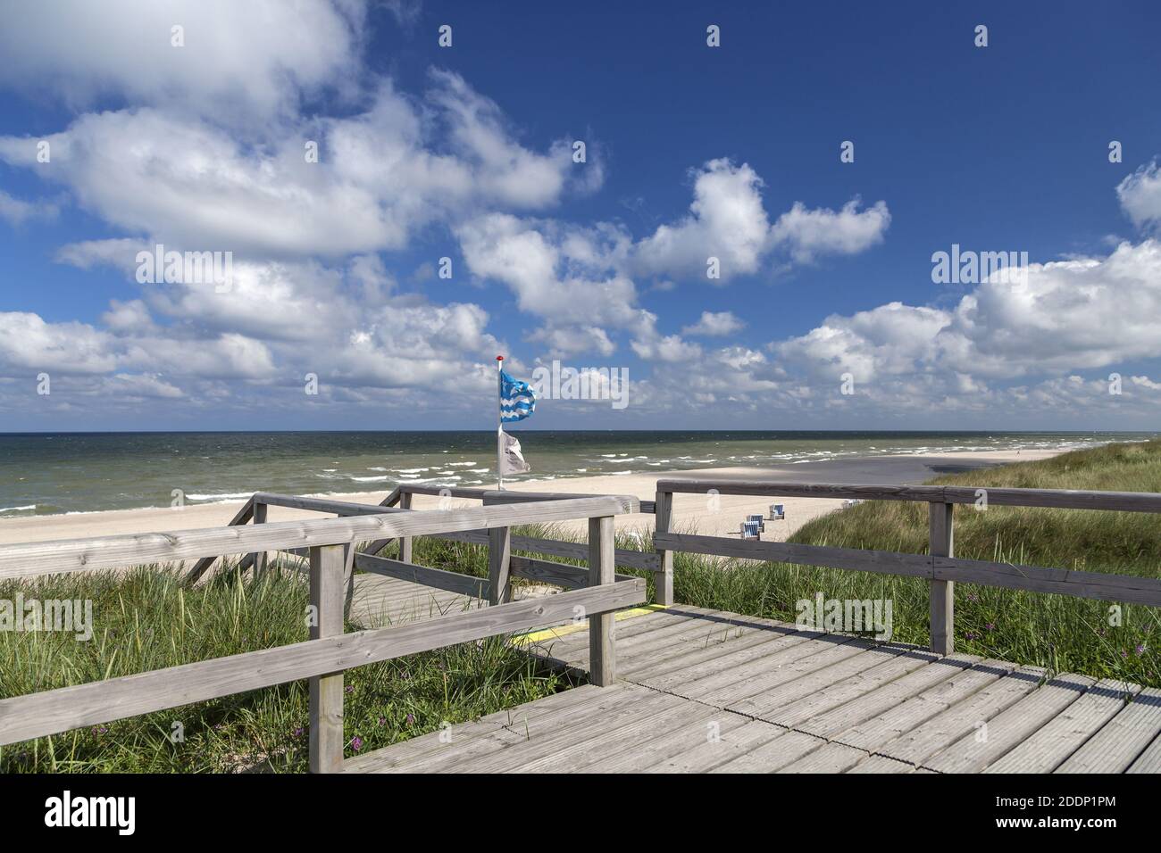 geography / travel, Germany, Schleswig-Holstein, isle Sylt, togher on the beach, Kampen, Additional-Rights-Clearance-Info-Not-Available Stock Photo