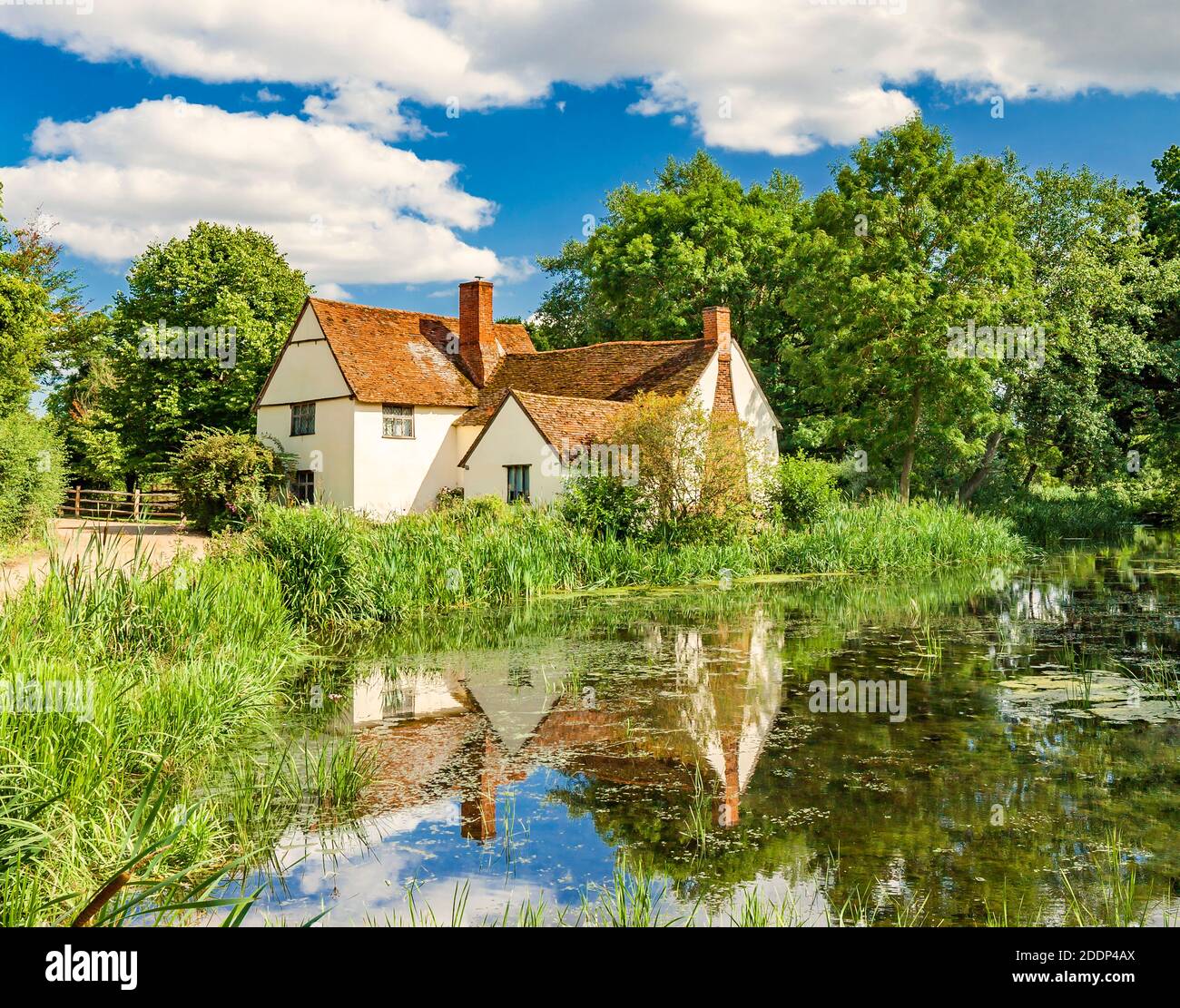 Willy Lott's Cottage by flatford mill where John Constable painted the Haywain. Stock Photo