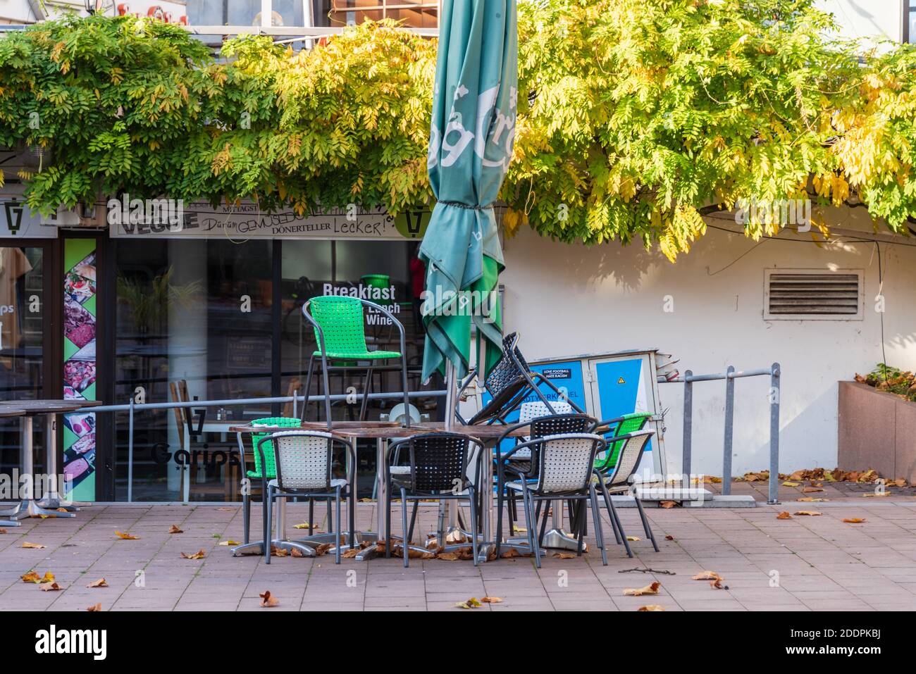Der Alte Markt in Kiel ein gastronomischer Hotspot, während des Corona-Lockdowns menschenleer Stock Photo
