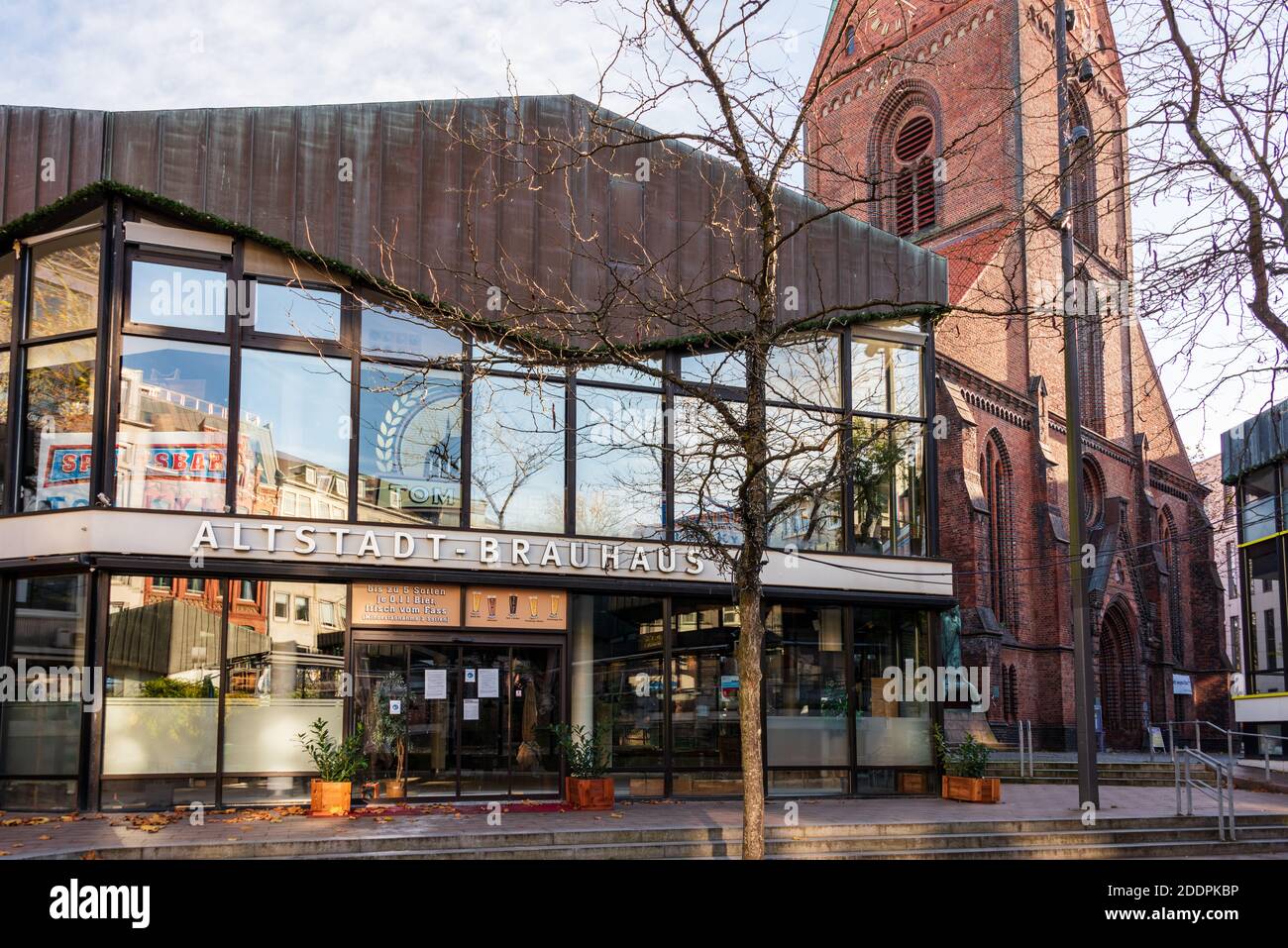 Der Alte Markt in Kiel ein gastronomischer Hotspot, während des Corona-Lockdowns menschenleer Stock Photo