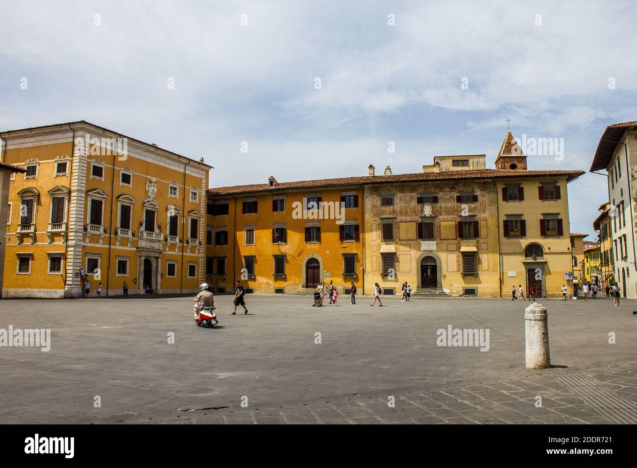 Knights Square Of Pisa High Resolution Stock Photography and Images - Alamy