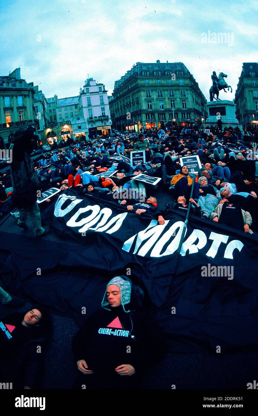 Paris, France - Group Aids Activists, Act Up Action Against Sex Club the  Sexodrome, in Pigalle, to Protest Lack of Safe Sex Materials. 1990's LGBT  Demonstration, activist protest Stock Photo - Alamy