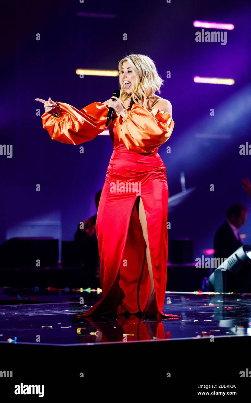 Offenburg Germany 20th Nov 2020 The Musician Beatrice Egli Performs During A Tv Recording The Bavarian Broadcasting Corporation Br Swiss Radio And Television Srf And The Austrian Broadcasting Corporation Orf Have Recorded