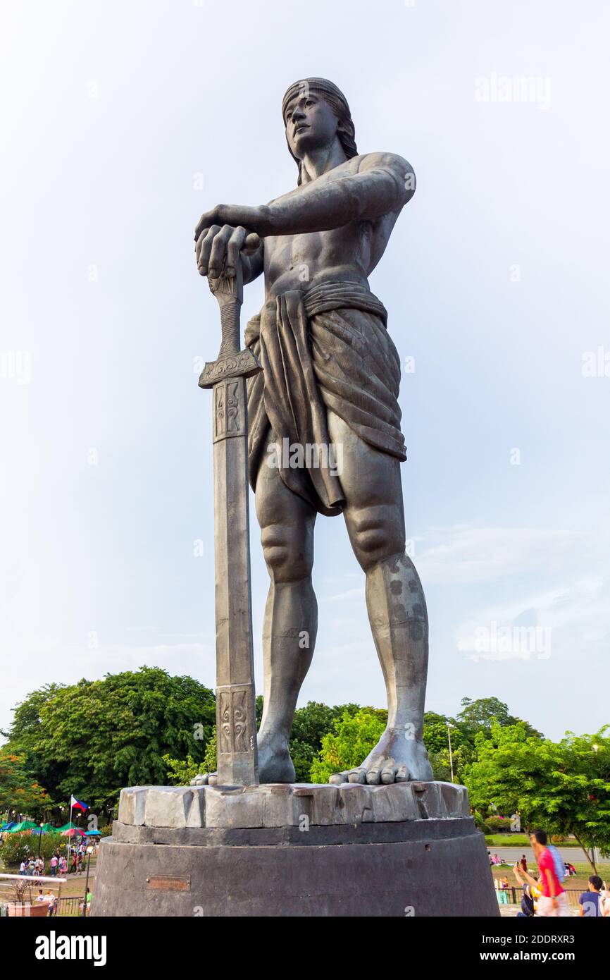 The gigantic Lapulapu statue at the Rizal Park in Manila, Philippines