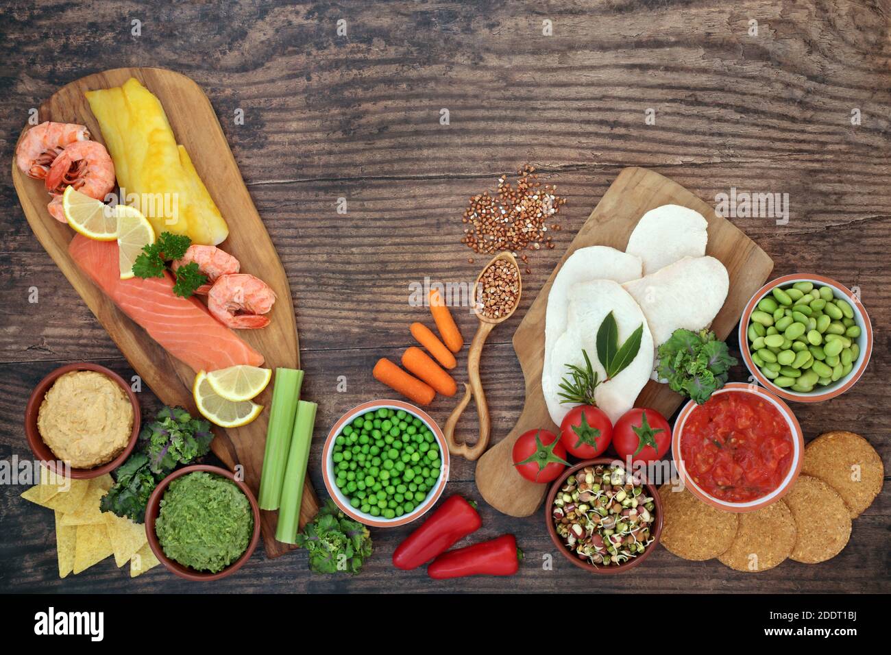 Low carb health food for diabetics high in antioxidants, anthocyanins, omega 3, fibre, vitamins, smart carbs & protein.  Below 55 on the GI scale. Stock Photo