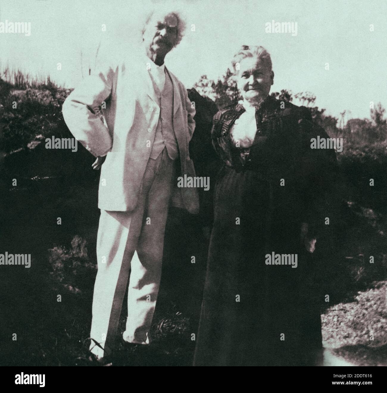 Mark Twain with Anna Laura (Elizabeth) Hawkins Frazer, who was the inspiration for Twain's character Becky Thatcher in Tom Sawyer and Huckleberry Finn Stock Photo