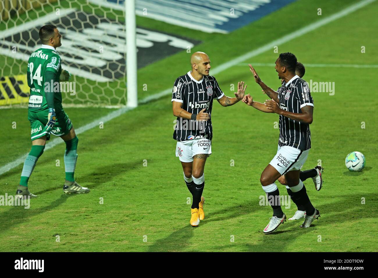 Fabio Santos High Resolution Stock Photography And Images Alamy Fabio Santos High Resolution Stock Photography And Images Alamy