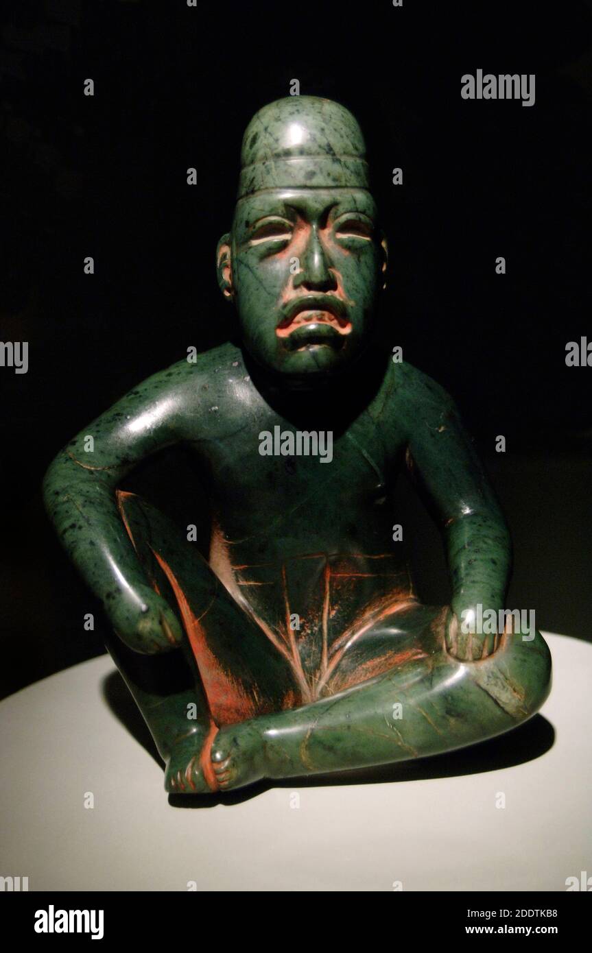 Olmec seated ruler in ritual pose. Highland Olmec Culture. Middle Formative Period (900-500 BC). San Martin Texmelucan. Puebla State. Mexico. Dallas Museum of Art. State of Texas. United States. Stock Photo