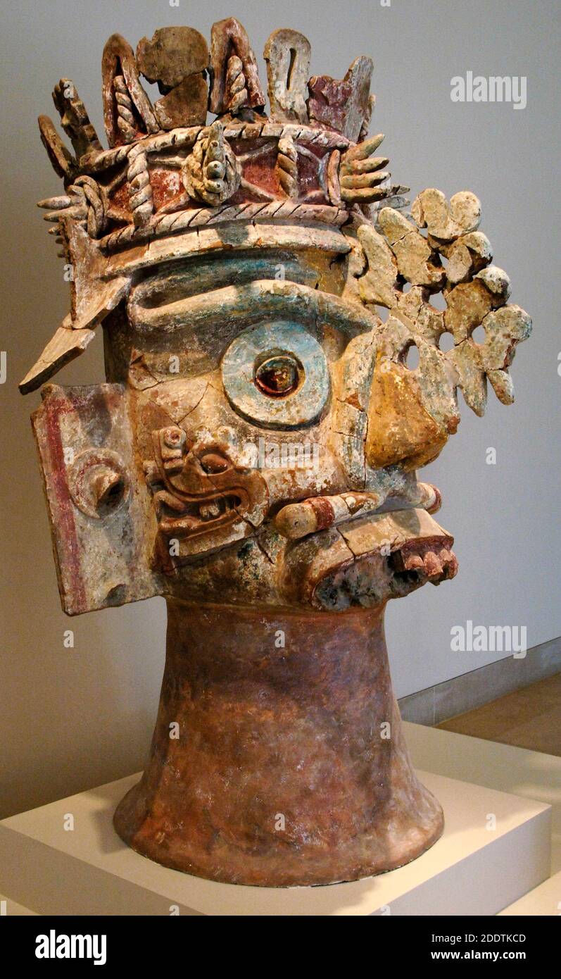 Tlaloc statue hi-res stock photography and images - Alamy