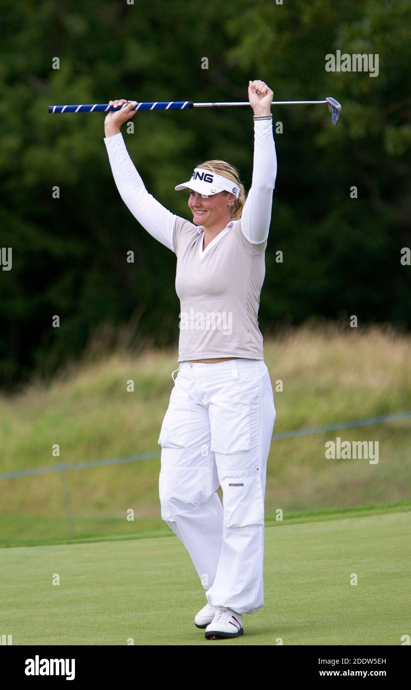 Maria Hjorth of Sweden celebrating victory after sinking birdie on 18th  green to win tournament and breaking all time Ladies European Tour score  over Stock Photo - Alamy