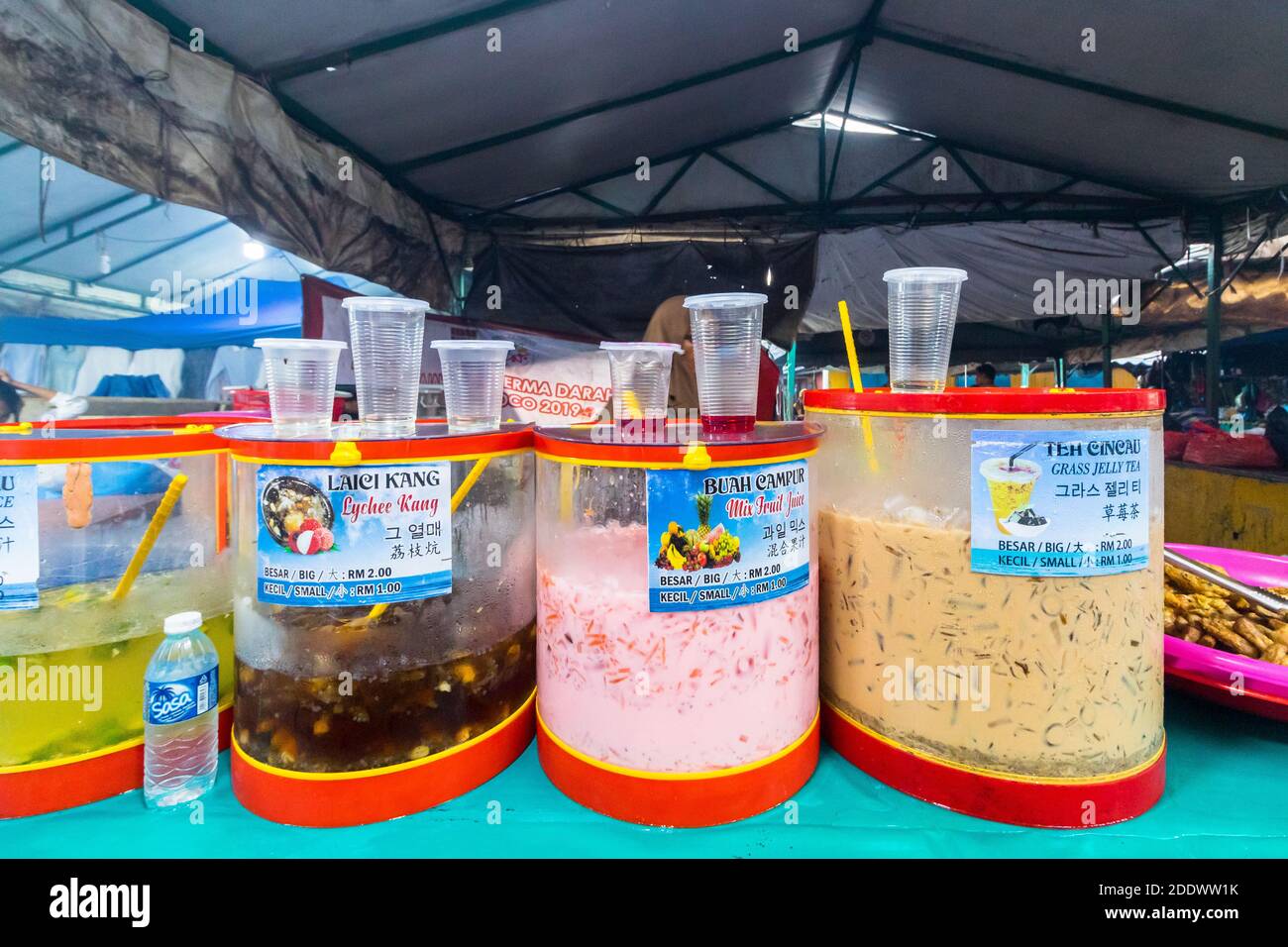 Different kinds of local sweet drinks at the Filipino market in Kota Kinabalu, Sabah, Malaysia Stock Photo