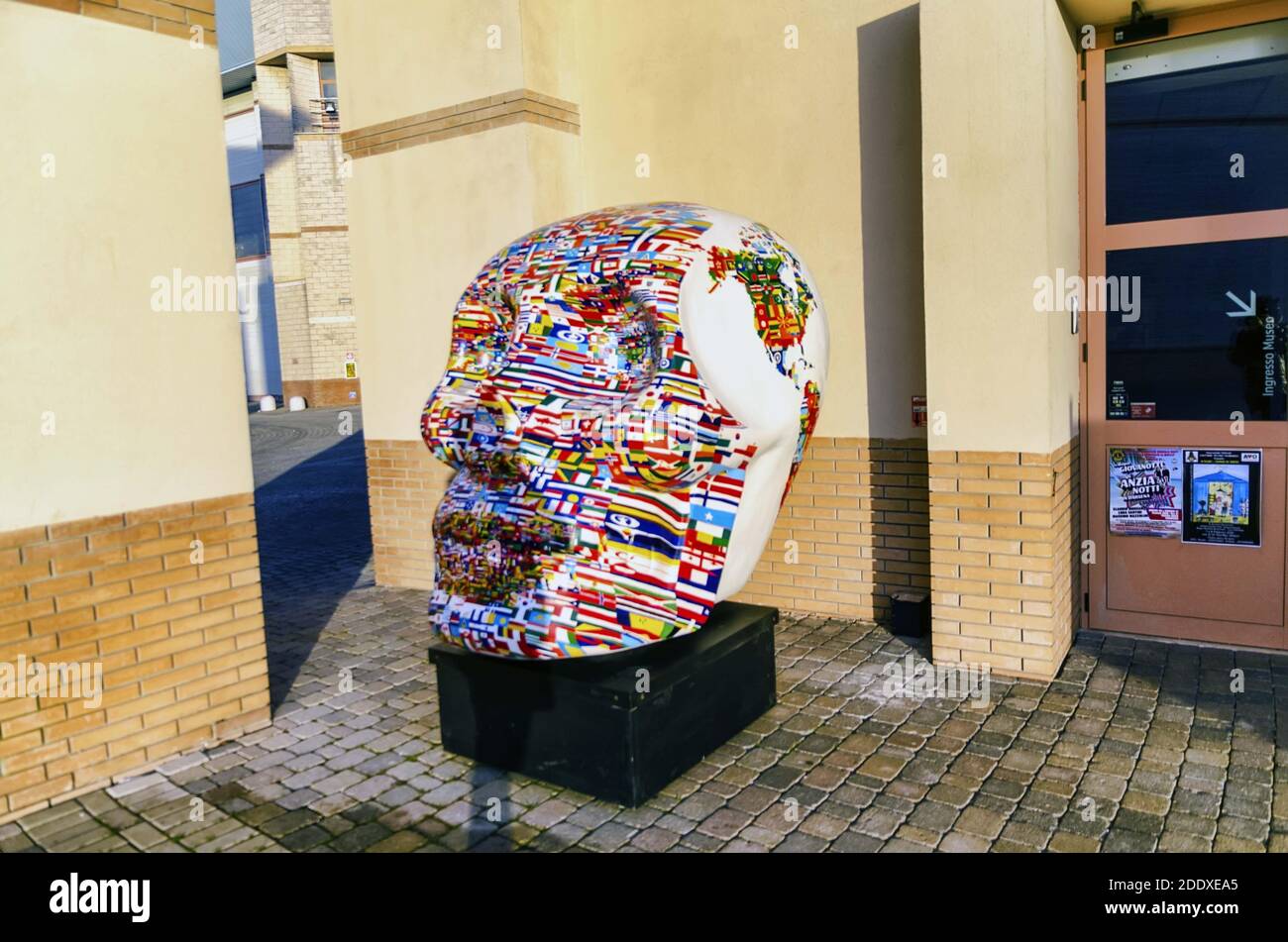 Papier Mache Skeleton High Resolution Stock Photography And Images Alamy