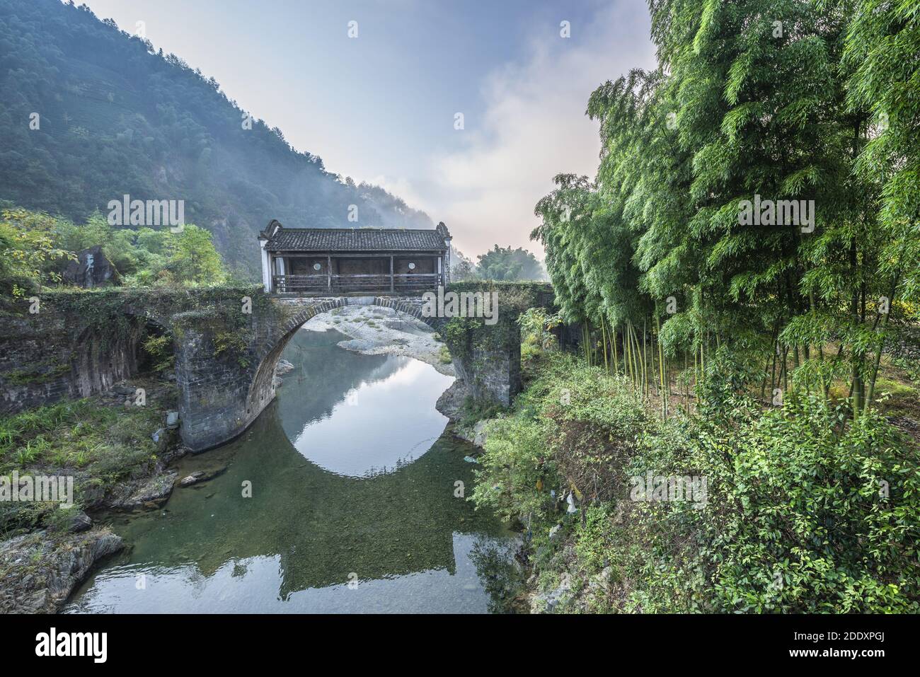 Anhui huangshan city Hugh zhengning ancient lounge Bridges Stock Photo