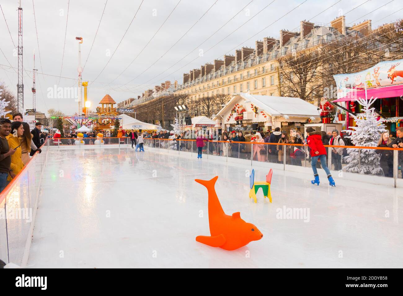 Ice skating rink and france hires stock photography and images Alamy