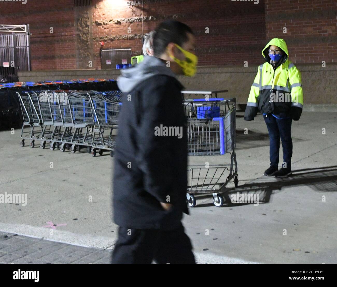Sturtevant, Wisconsin, USA. 27th Nov, 2020. Employees ready shopping
