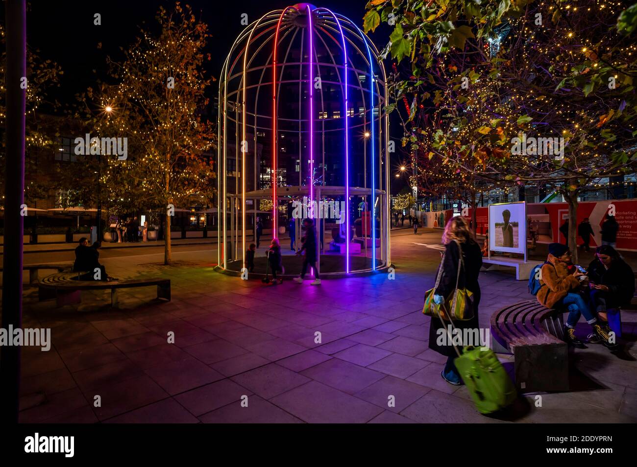 Birdcage kings cross hires stock photography and images Alamy