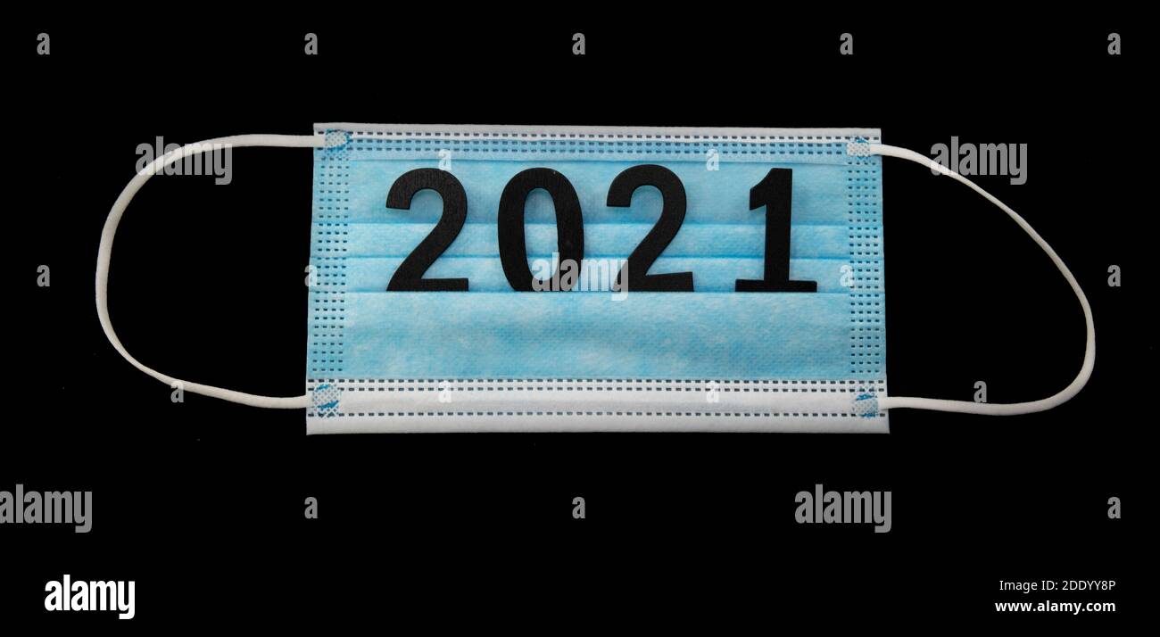 Black disposable face mask hi-res stock photography and images - Alamy