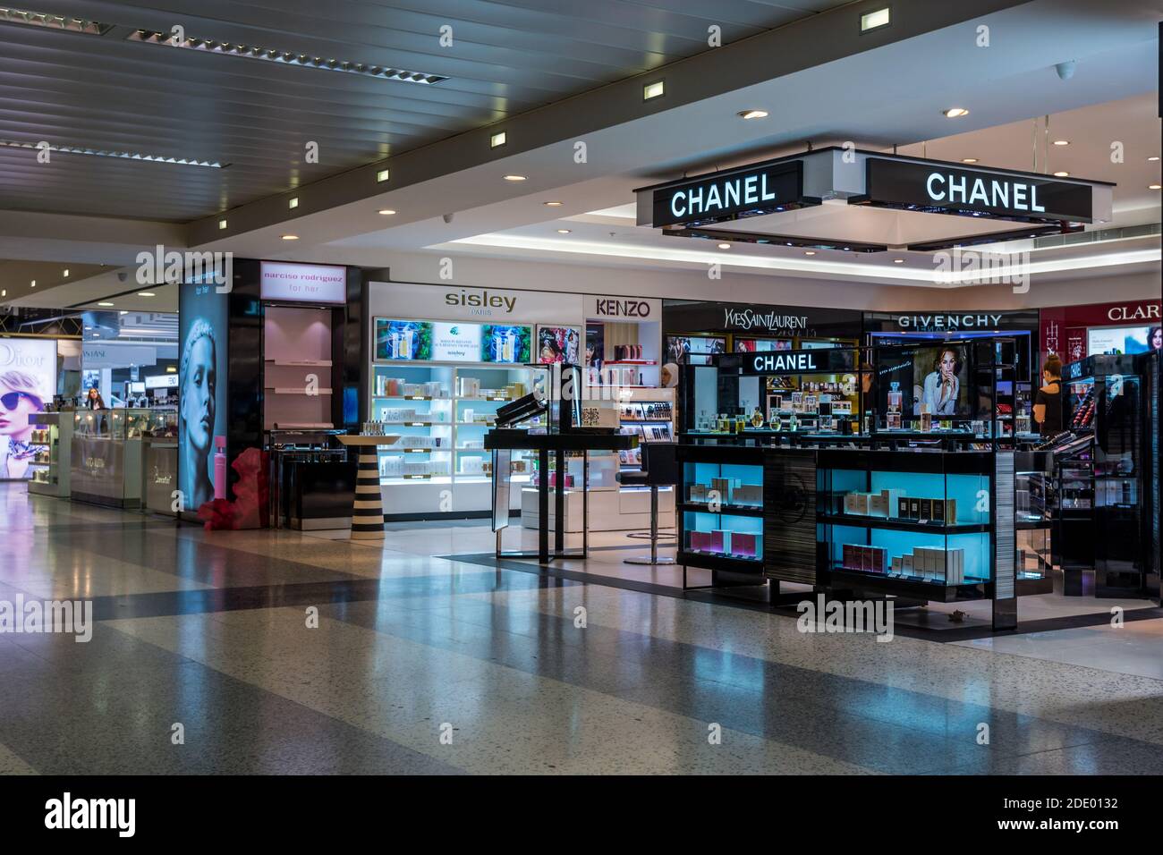 Duty Free Shops In At The Departure Terminal In The Beirut Rafic Hariri International Rafic Hariri International Airport Lebanon Stock Photo Alamy