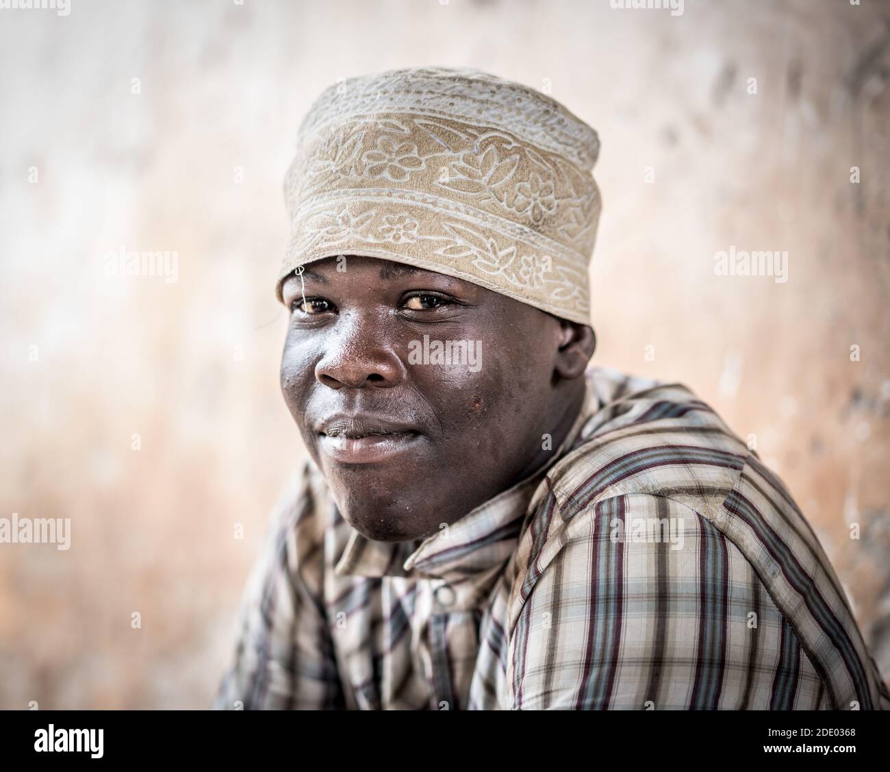 African teenage boy portrait Stock Photo - Alamy