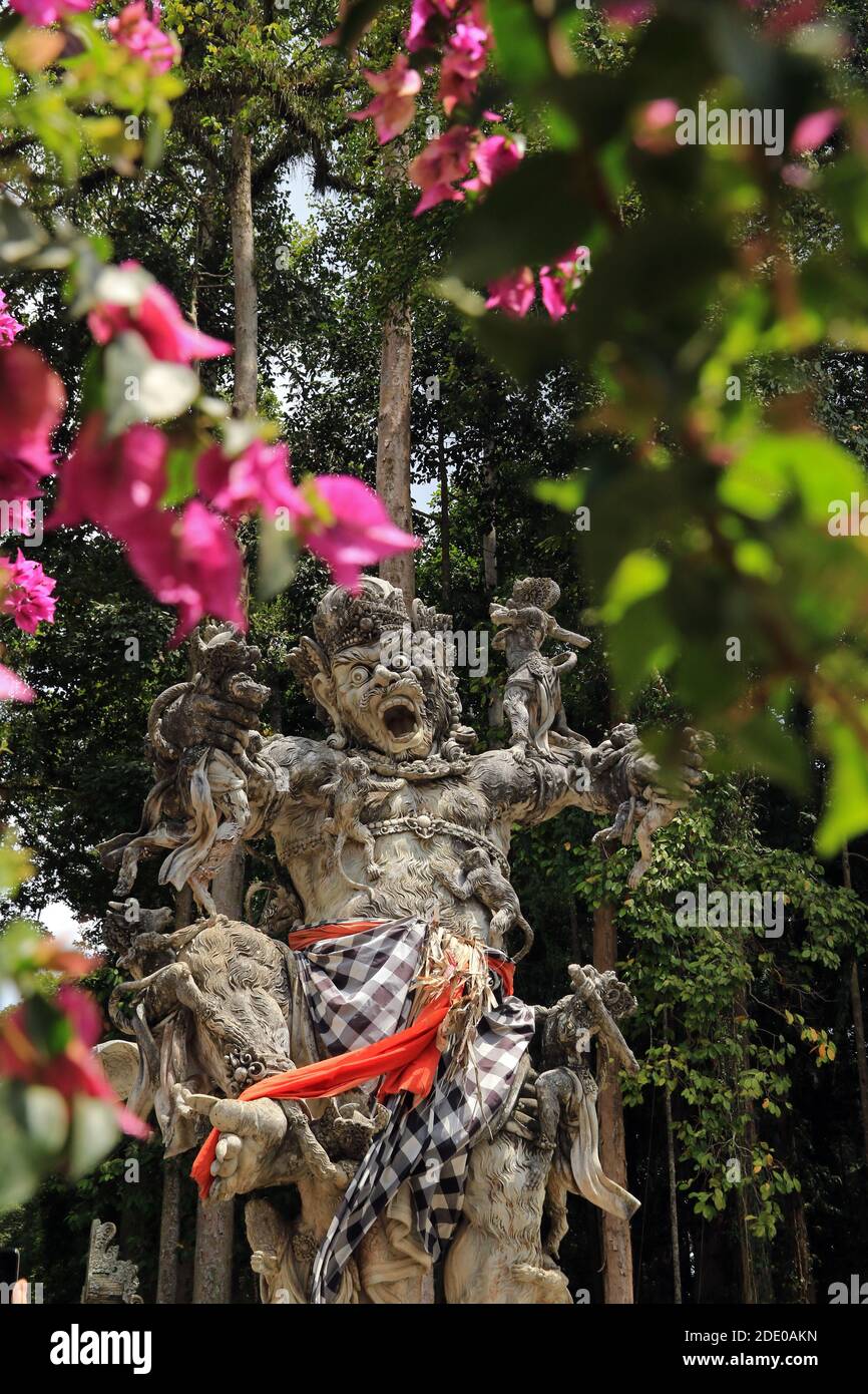 Kumbhakarna statue, Bukit Sari Temple, Sangeh Monkey Forest, Bali