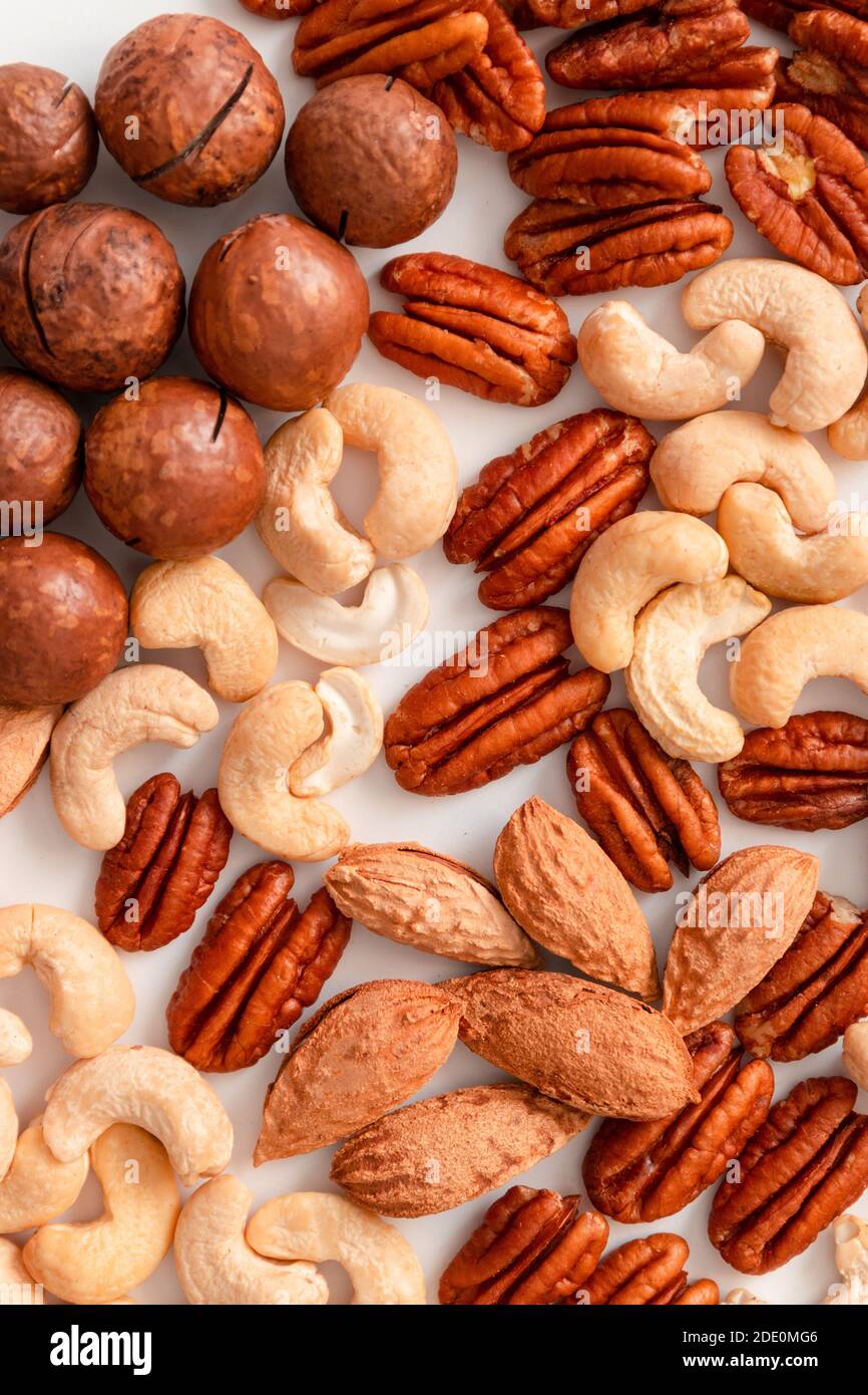 Nuts pattern wallpaper hi-res stock photography and images - Alamy