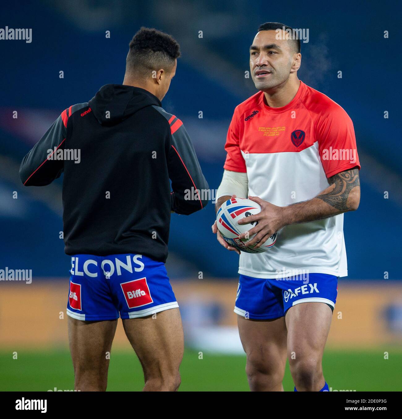 KCom Stadium, Hull, Yorkshire, UK. 27th Nov, 2020. BetFred Super League Grand Final Rugby, Wigan Warriors versus Saint Helens Saints; Zeb Taia of St Helens during the warm up Credit: Action Plus Sports/Alamy Live News Stock Photo
