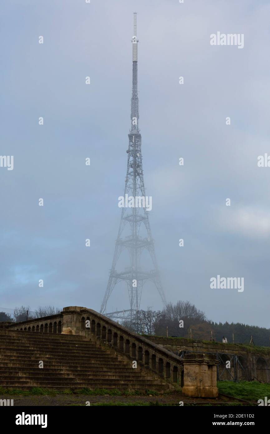 Crystal palace radio mast hires stock photography and images Alamy