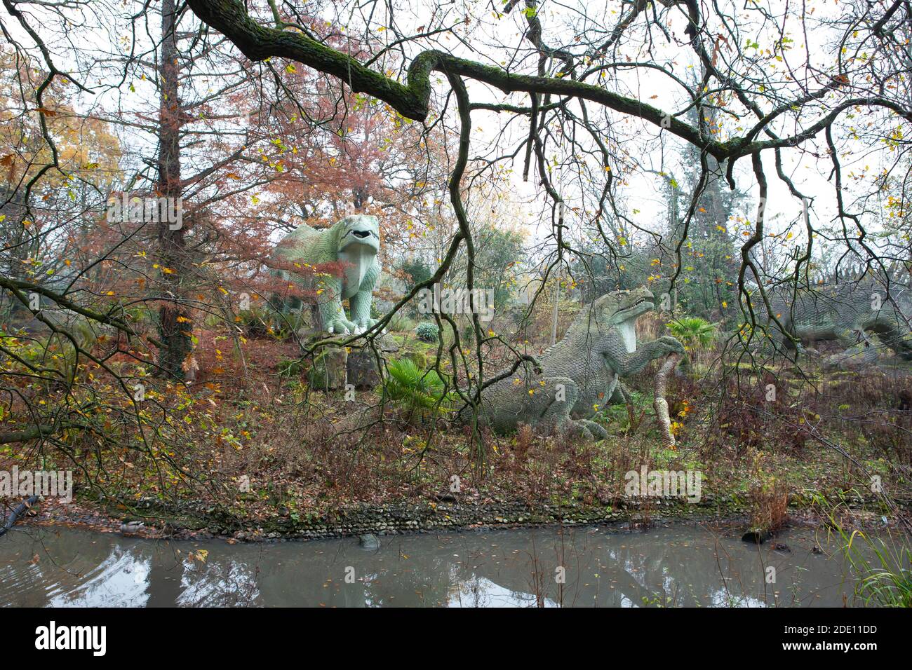 Crystal Palace Dinosaurs Stock Photo Alamy