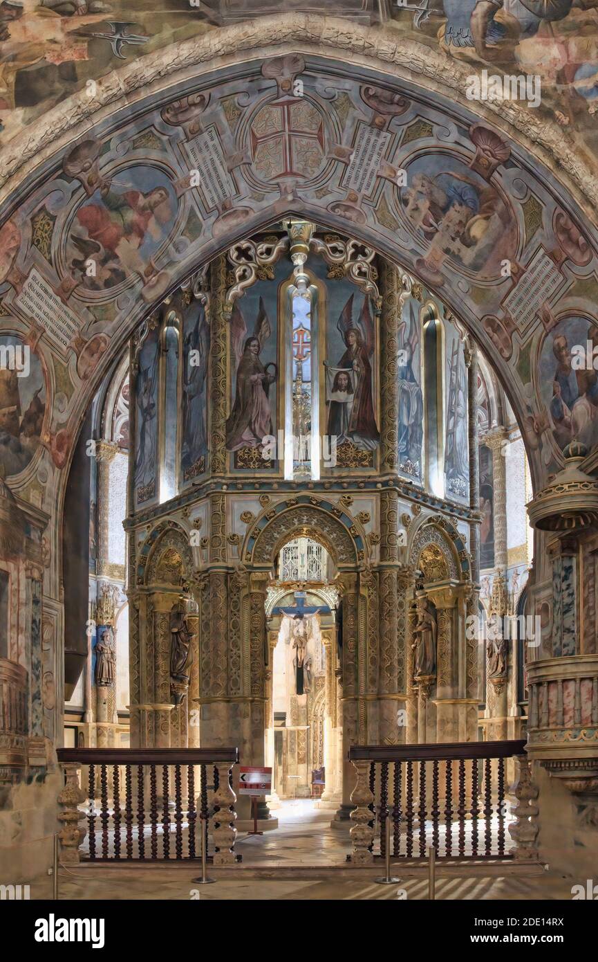 Charola, Templar round Church, Castle and Convent of the Order of Christ (Convento do Cristo), UNESCO, Tomar, Santarem district, Portugal Stock Photo