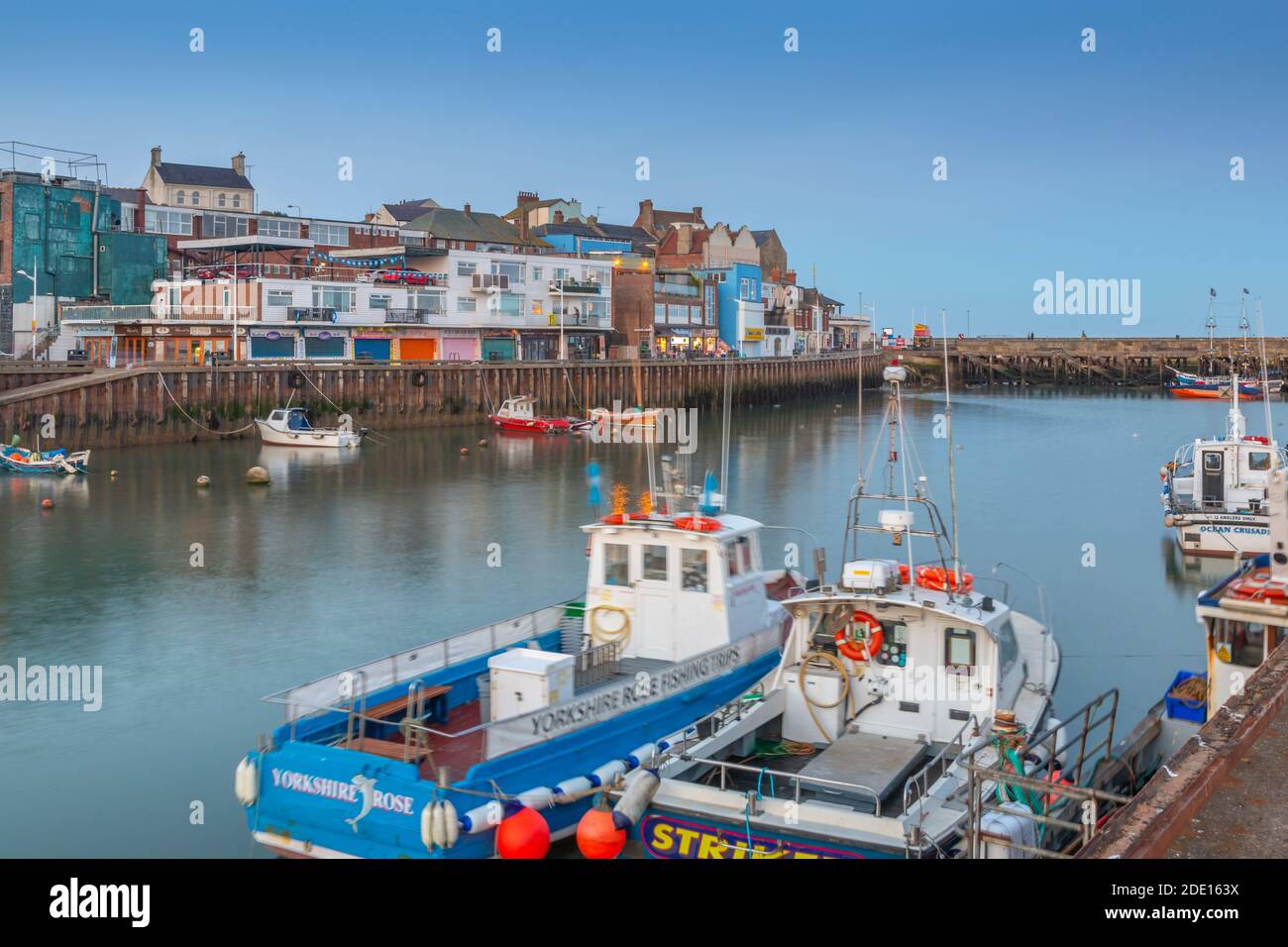 Harbourside shops hires stock photography and images Alamy