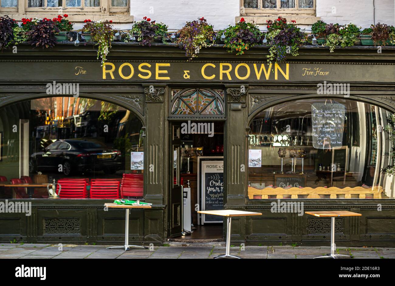 Rose and Crown Pub, Warwick, UK Stock Photo