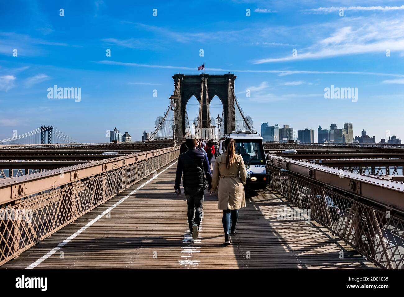 Brooklyn Bridge that connects Brooklyn and Manhattan. New York, USA