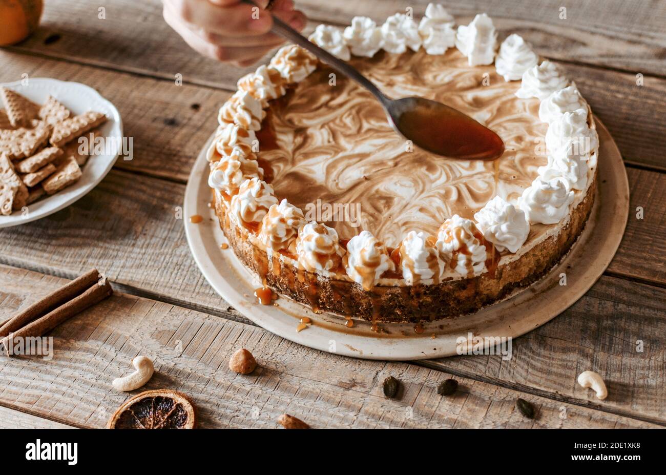 A process of a cake decorating Stock Photo - Alamy