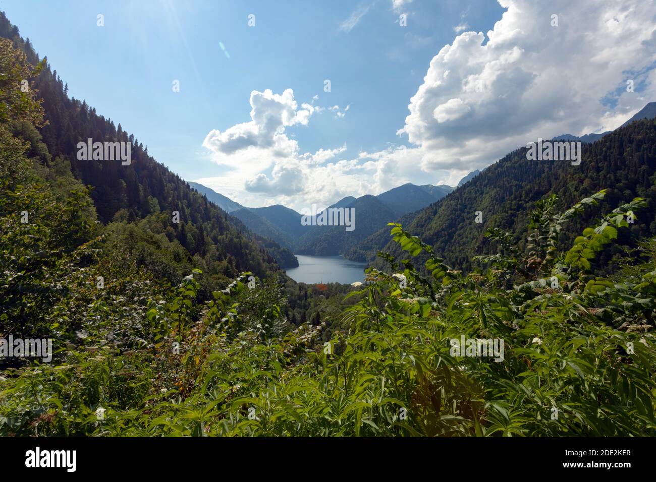 Beautiful lake between rocks hi-res stock photography and images - Alamy