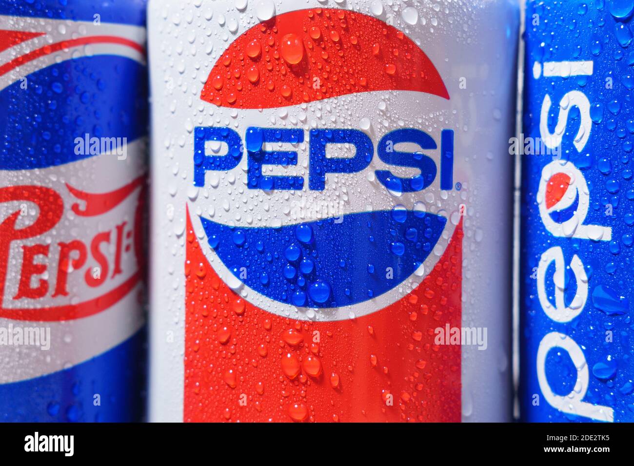 Tyumen, Russia-November 01, 2020: can of Pepsi logo, a carbonated soft  drink produced and manufactured by PepsiCo Stock Photo - Alamy