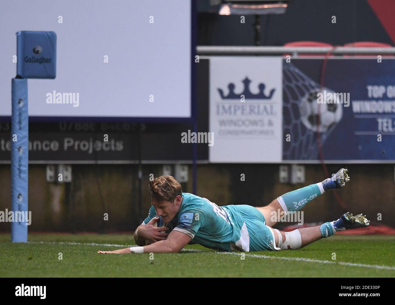 Worcester warriors tom howe hi-res stock photography and images - Alamy