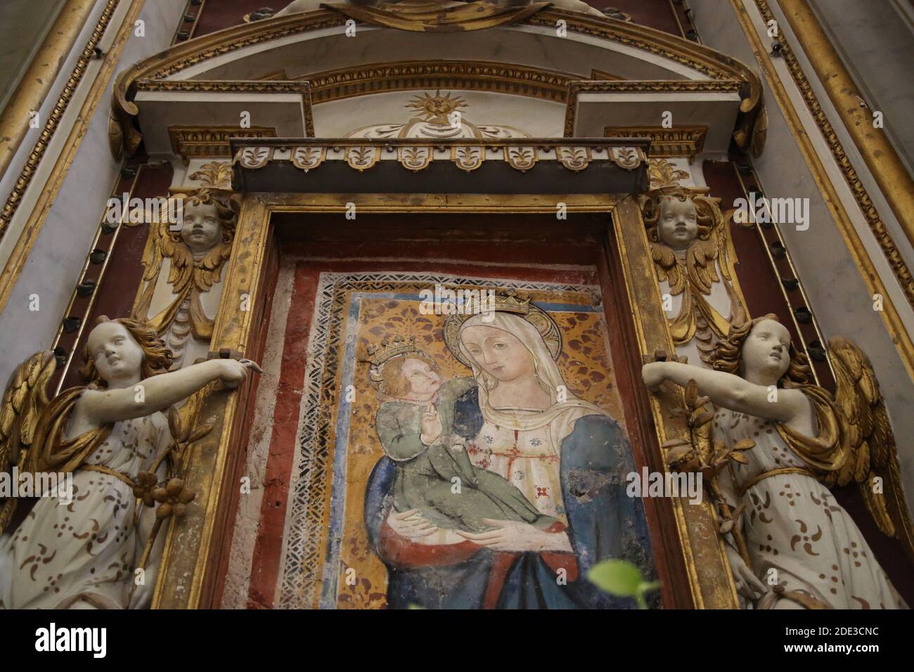 Medieval religious art hi-res stock photography and images - Alamy