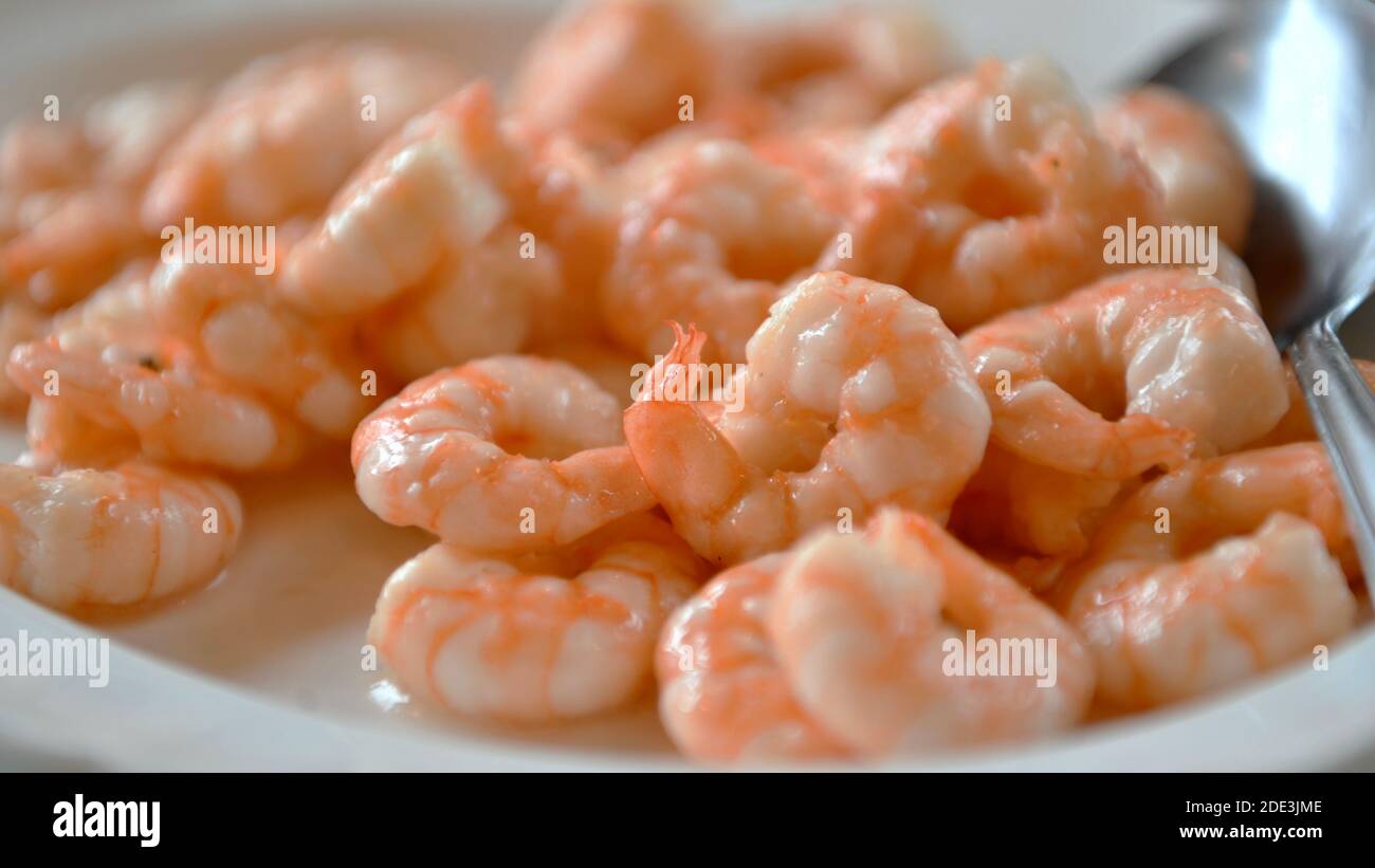 Asian delicacy stir-fried shelled shrimp Stock Photo