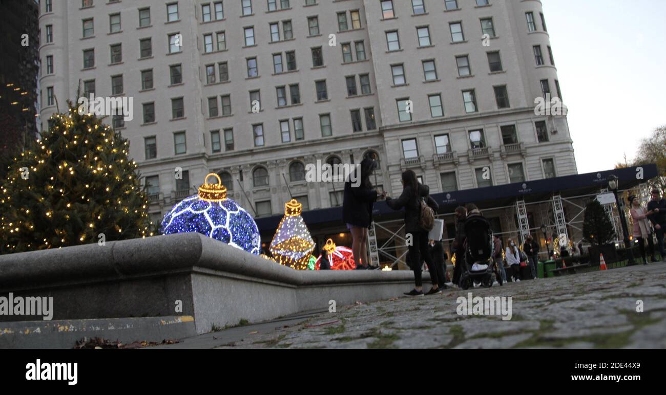 The Plaza Hotel New York Christmas High Resolution Stock Photography And Images Alamy
