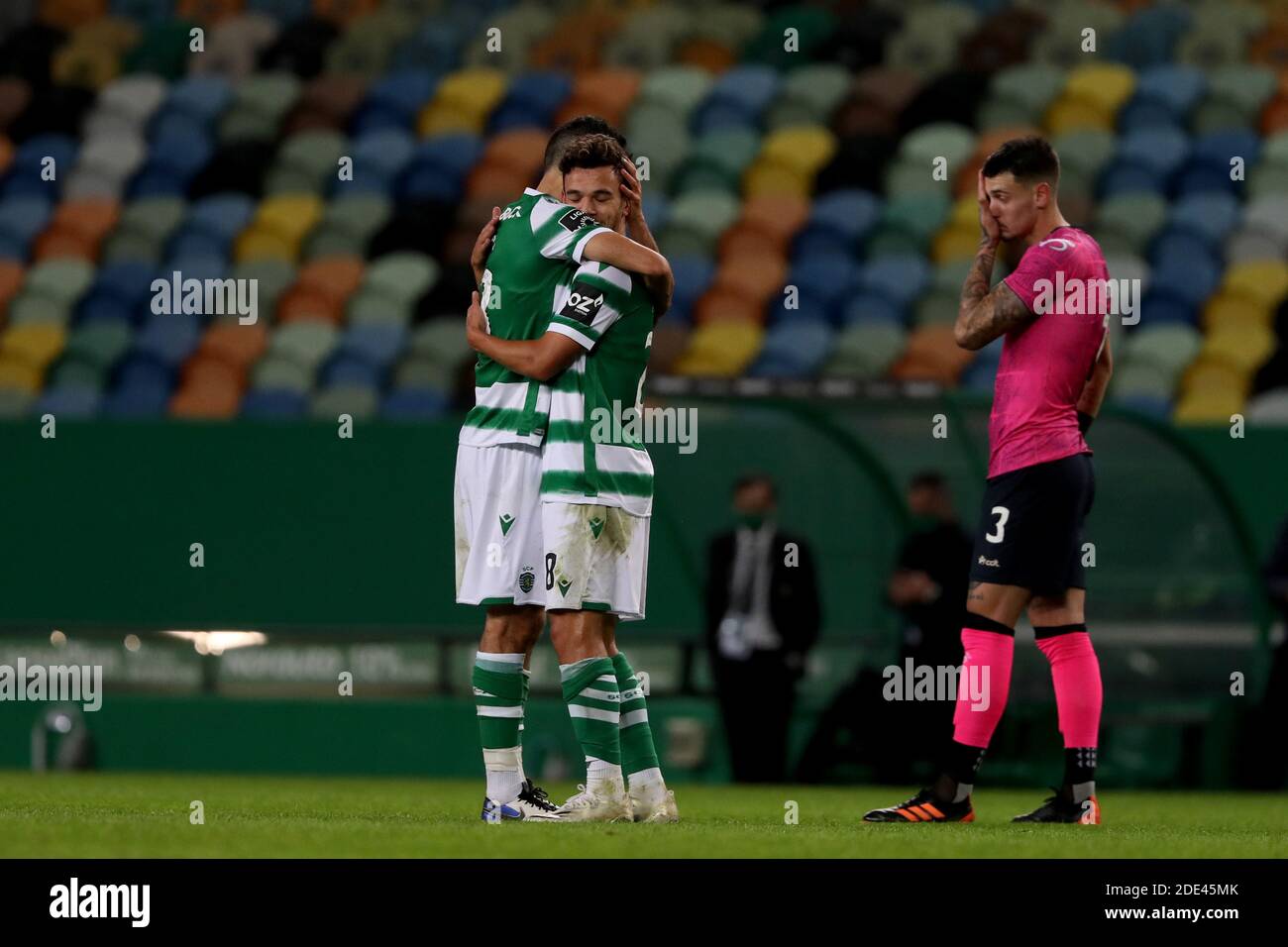 Lisbon, Portugal. 28th Nov, 2020. Pedro Goncalves of Sporting CP (C ) celebrates with Luis Neto after scoring his second goal during the Portuguese League football match between Sporting CP and Moreirense FC at Jose Alvalade stadium in Lisbon, Portugal on November 28, 2020. Credit: Pedro Fiuza/ZUMA Wire/Alamy Live News Stock Photo
