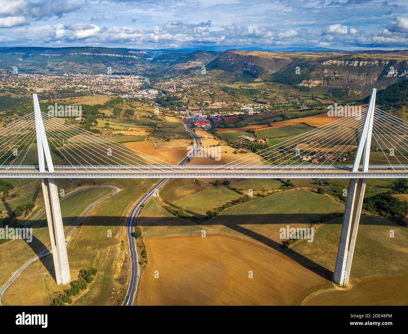 aerial-view-bridge-viaduct-hi-res-stock-photography-and-images-alamy